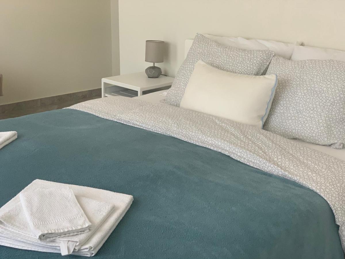 Lux House Olga Apartment รูมา ภายนอก รูปภาพ