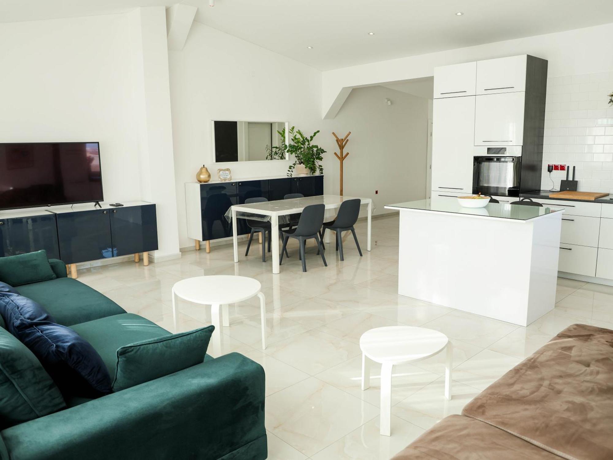 Lux House Olga Apartment รูมา ภายนอก รูปภาพ