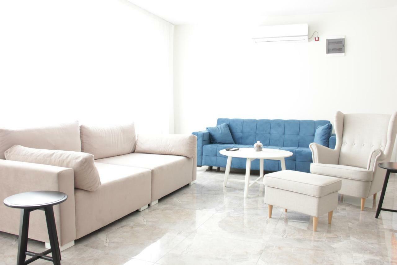 Lux House Olga Apartment รูมา ภายนอก รูปภาพ